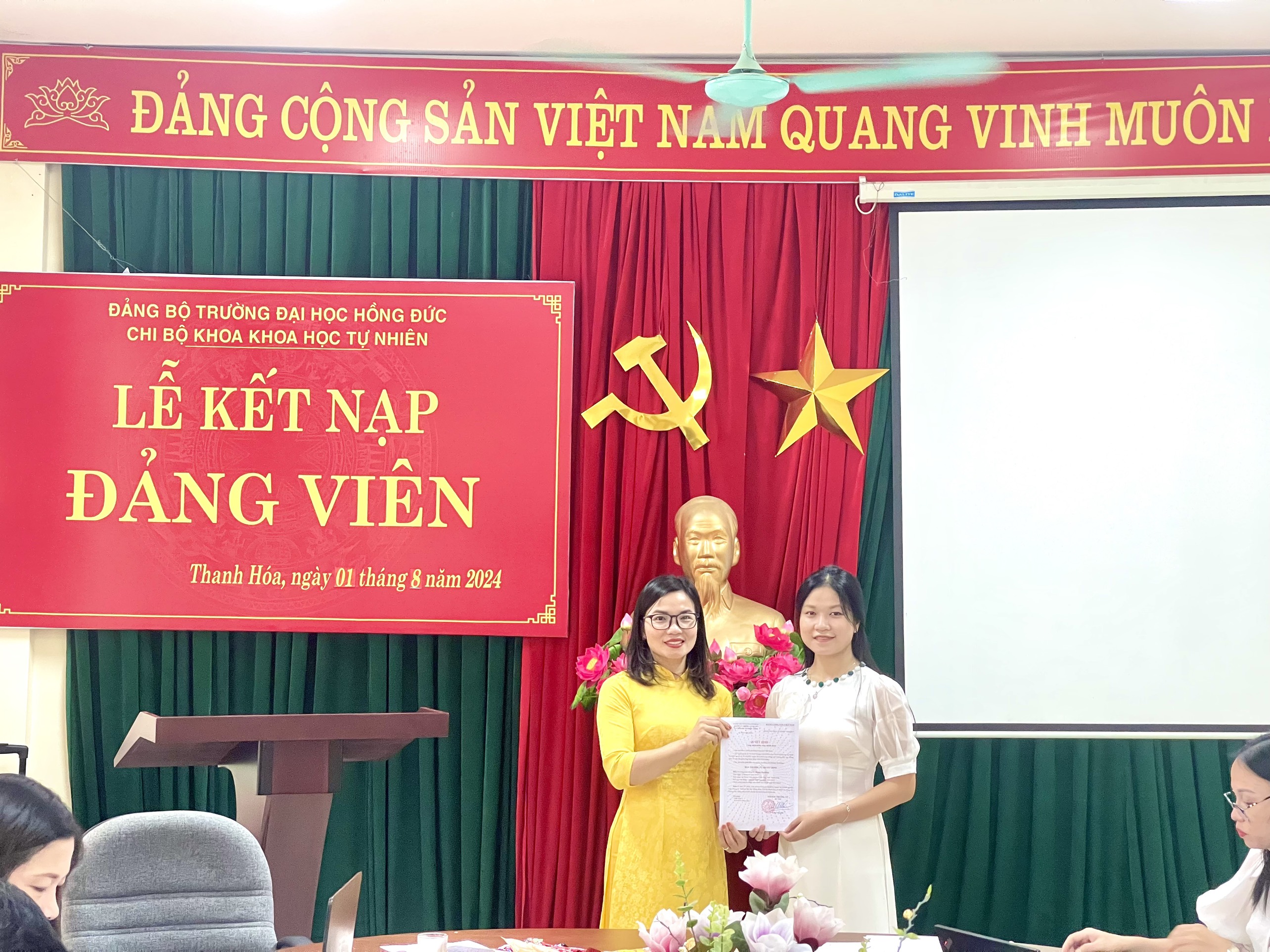 Media\2003_khtn.hdu.edu.vn\FolderFunc\202408\Images/anh-hang-20240801072741-e.jpg